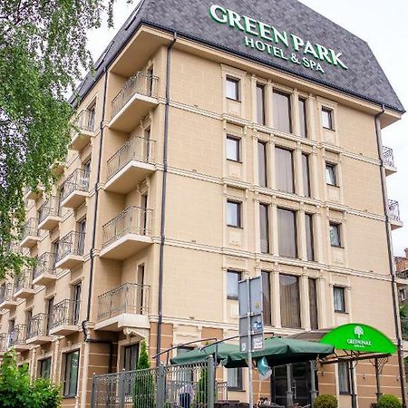Green Park Hotel&SPA Truskavets Buitenkant foto