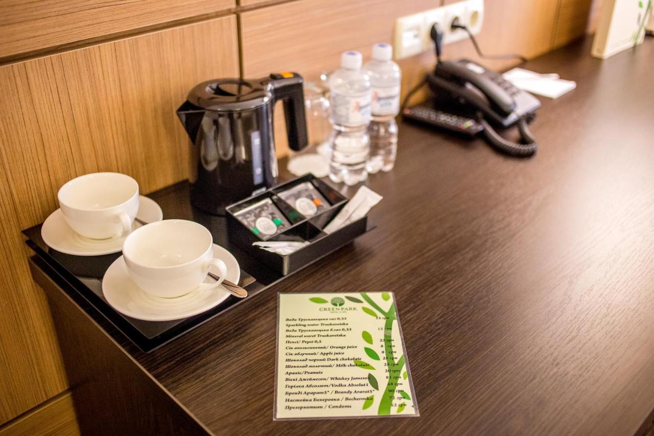 Green Park Hotel&SPA Truskavets Buitenkant foto