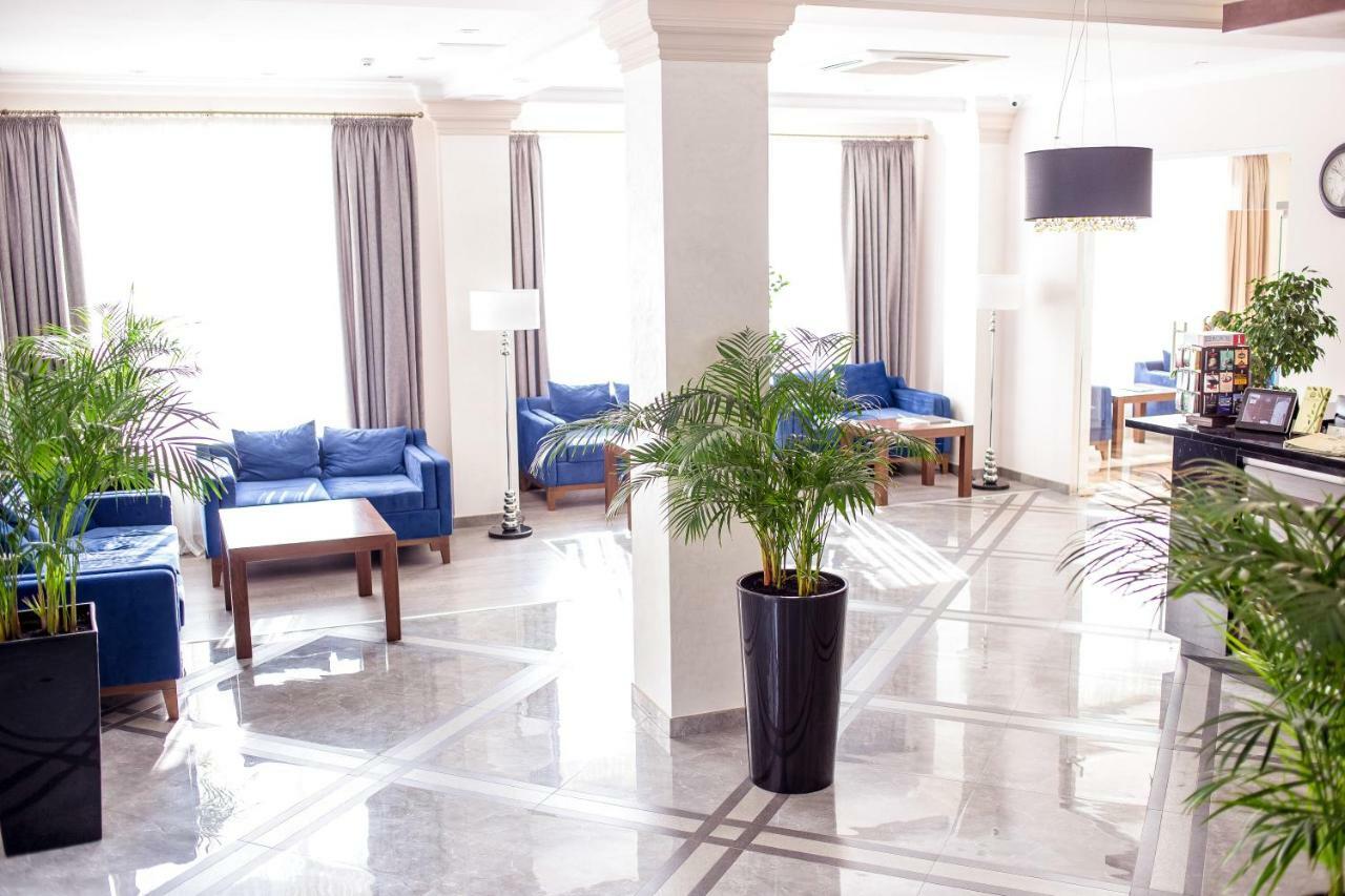 Green Park Hotel&SPA Truskavets Buitenkant foto