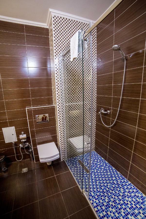Green Park Hotel&SPA Truskavets Buitenkant foto